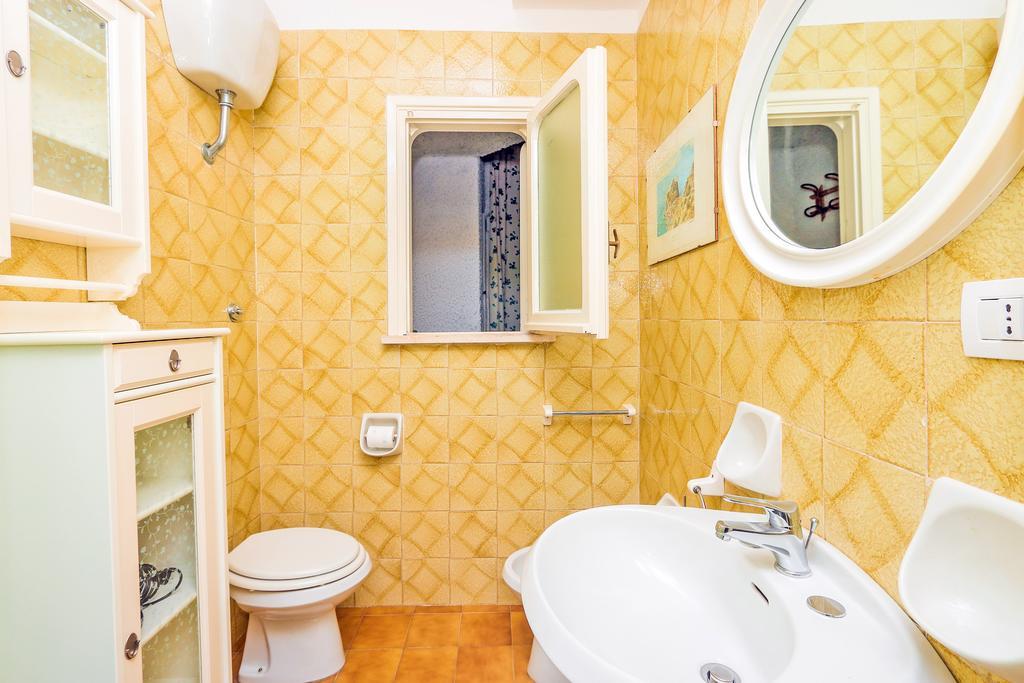 Casa Roberta Apartment กองกาเดมารีนี ภายนอก รูปภาพ