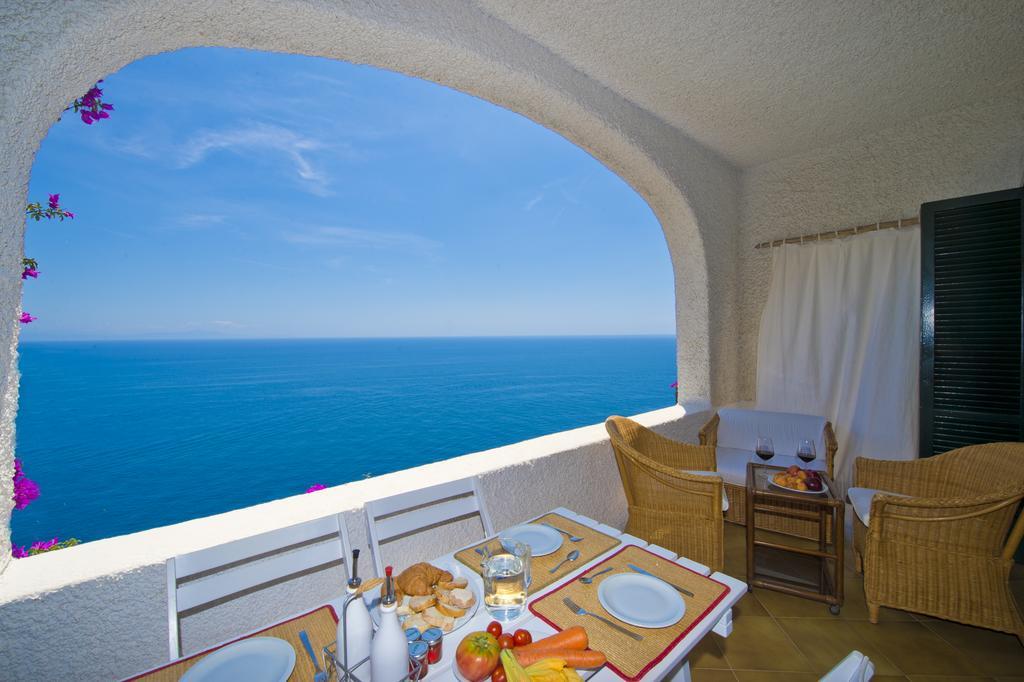 Casa Roberta Apartment กองกาเดมารีนี ภายนอก รูปภาพ