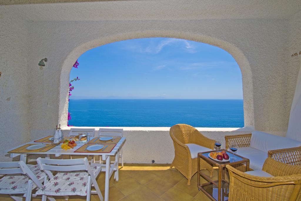 Casa Roberta Apartment กองกาเดมารีนี ภายนอก รูปภาพ